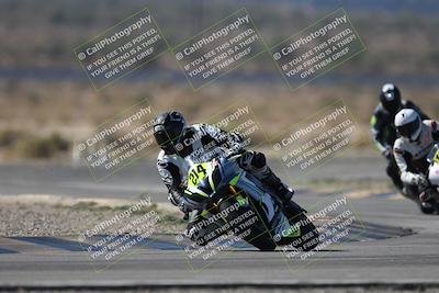 media/Oct-05-2025-CVMA (Sun) [[beeef4f201]]/Race 3-Amateur Supersport Middleweight/